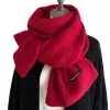 The red woven scarf is warm in autumn and winter. It is made of thick pure cotton and is versatile and fashionable for women Item Picture